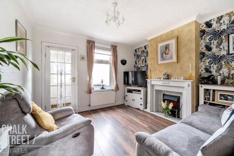54 Salisbury Road, Romford, RM2 5TP