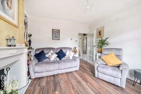54 Salisbury Road, Romford, RM2 5TP