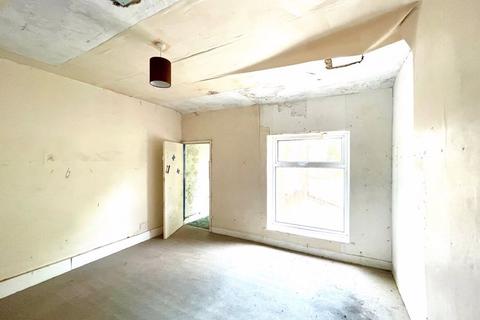 1 Bryn Goleu, Pentre Broughton, Wrexham, LL11 6HL