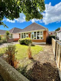 3 bedroom detached house to rent, Craigmoor Avenue, Three Bedroom Large Detached Bungalow £1800 pcm