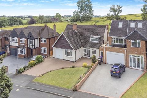 4 bedroom detached bungalow for sale, Wightwick Hall Road, WIGHTWICK