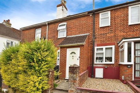 2 bedroom terraced house for sale, Highfield Road, Salisbury                                                                           *VIDEO TOUR*