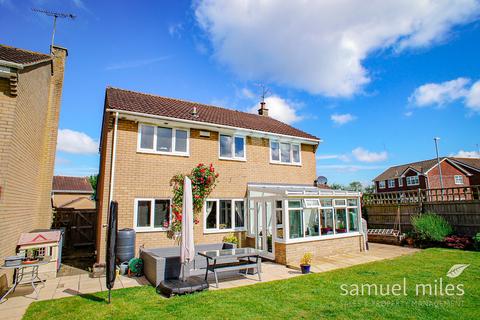 4 bedroom detached house for sale, Chudleigh, Swindon SN5