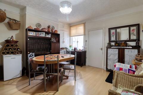 3 bedroom terraced house for sale, Sheffield Street, Scunthorpe