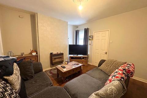 2 bedroom terraced house for sale, Fox Street, Scunthorpe