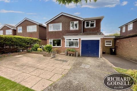 4 bedroom detached house for sale, CHRISTCHURCH