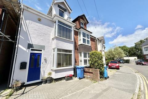 3 bedroom townhouse for sale, Emerson Road, Poole BH15