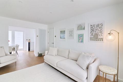 1 Friars Close, Tyldesley, Manchester, M29 8QB