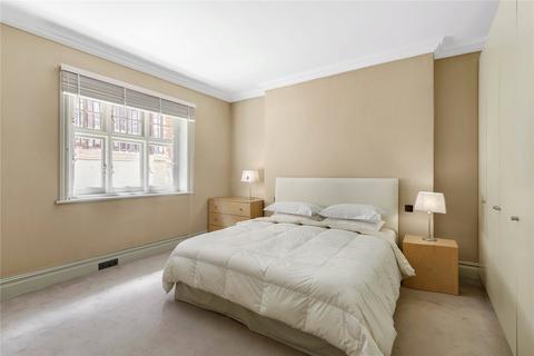 2 bedroom apartment to rent, Cadogan Court, London, SW3