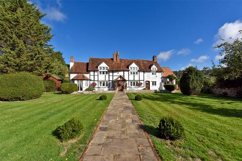 3 bedroom detached house for sale, Bottom Road, West Wycombe, High Wycombe, Buckinghamshire, HP14