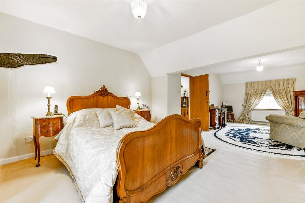 Principal Bedroom