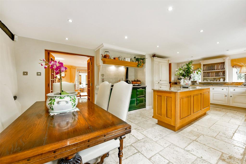 Kitchen/Breakfast Ro