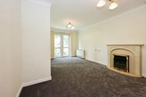 1 bedroom retirement property for sale, 77 Risbygate Street, Bury St Edmunds IP33