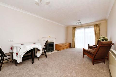 2 bedroom flat for sale, Godfreys Mews, Chelmsford CM2