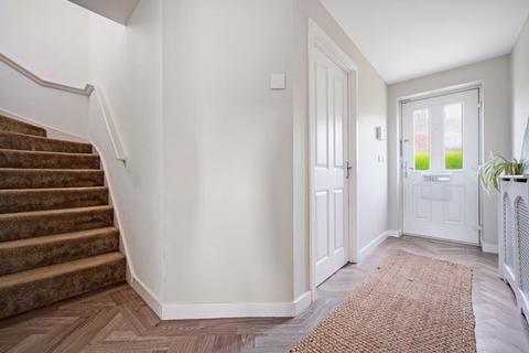 79 Fairway, Standish, Wigan, WN6 0UY