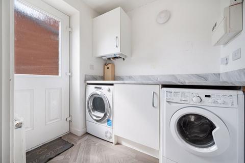79 Fairway, Standish, Wigan, WN6 0UY