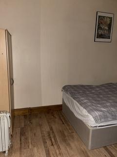 1 bedroom flat to rent, Green Lanes, London N4
