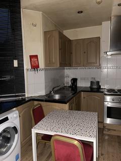 1 bedroom flat to rent, Green Lanes, London N4