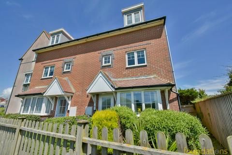 4 bedroom end of terrace house for sale, Northcliffe, Bexhill-on-Sea, TN40