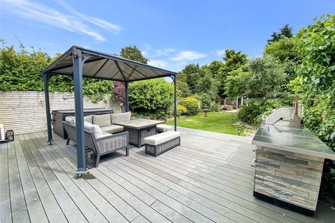 15 Dene Avenue, Sidcup, DA15 9LD