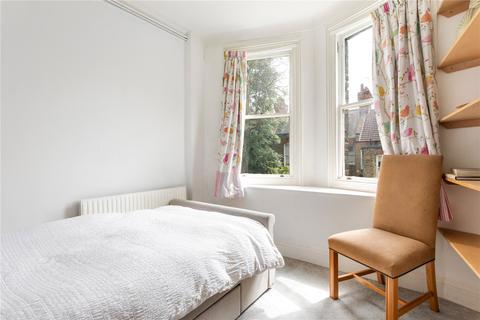 4 bedroom terraced house for sale, Barcombe Avenue, London, SW2
