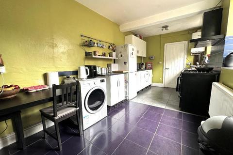 3 bedroom end of terrace house for sale, South Luton, Luton LU1