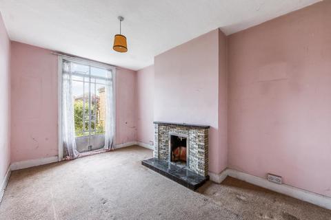 3 bedroom semi-detached house for sale, Beechmount Avenue, Hanwell, London, W7 3AF