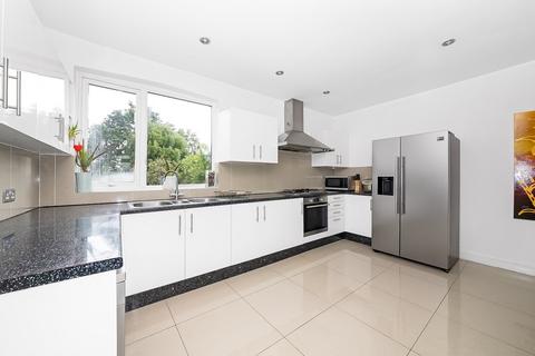 4 bedroom detached house for sale, Downsview Road, London, SE19