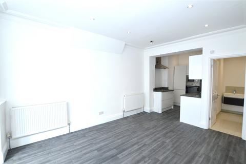 1 bedroom apartment to rent, St. Aubyns Road, London, SE19