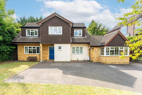 4 bedroom detached house for sale, Manor Wood Road, Purley, CR8