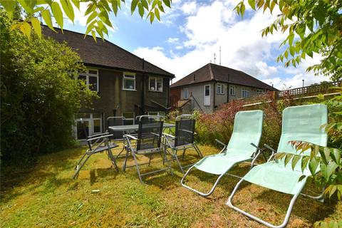 660 Brighton Road, Purley, CR8 2BB