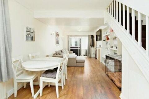 2 bedroom end of terrace house for sale, Cuthbert Road, Croydon, Old Town, CR0