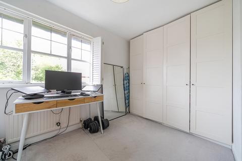 46 Elliott Avenue, Ruislip, HA4 9LZ