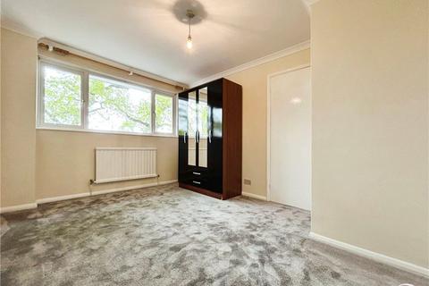 8 Hartley Close, Blackwater, Camberley, GU17 0DE