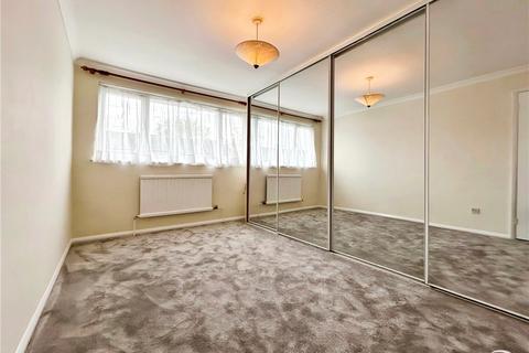 8 Hartley Close, Blackwater, Camberley, GU17 0DE