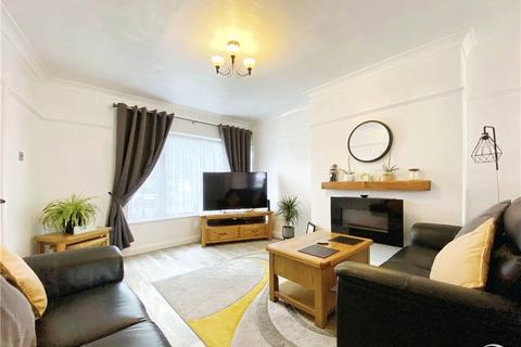 3 Coombe Road, Yateley, GU46 7RA