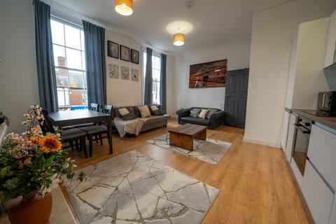 1 bedroom flat to rent, High Street, Christchurch