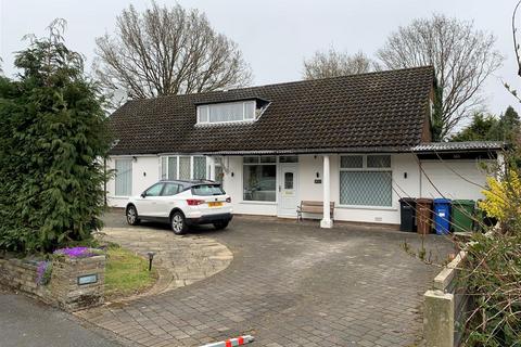 5 bedroom detached bungalow for sale, Daylesford Road, Cheadle, Stockport, SK8