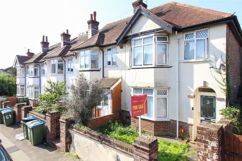 4 bedroom end of terrace house for sale, Cedar Road, Southampton