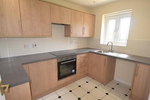 3 bedroom house for sale, Cardinals Close, Donnington Wood