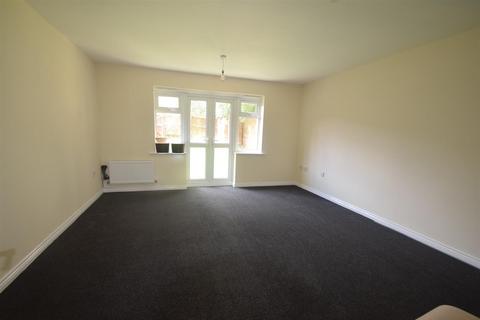 3 bedroom house for sale, Cardinals Close, Donnington Wood