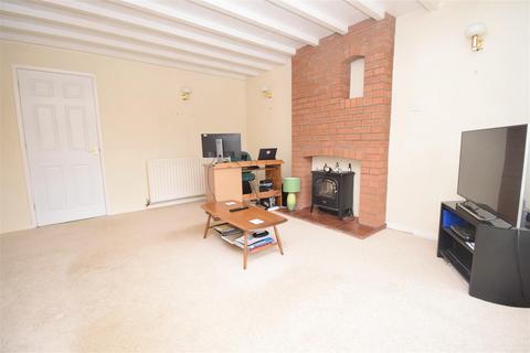 21 Edyvean Close, Rugby, CV22 6LD