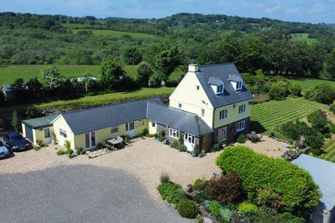 8 bedroom property with land for sale, Bwlchllan, Lampeter