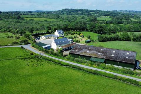 8 bedroom property with land for sale, Bwlchllan, Lampeter