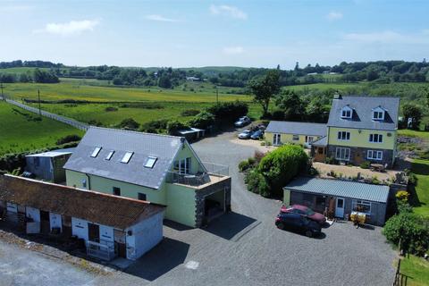 8 bedroom property with land for sale, Bwlchllan, Lampeter