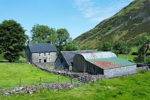 5 bedroom property with land for sale, Tregaron
