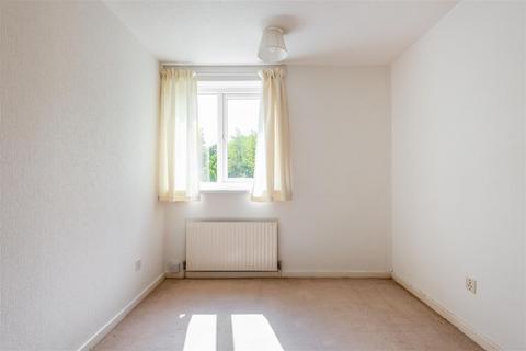 6 Fleury Close, Sheffield, S14 1QU