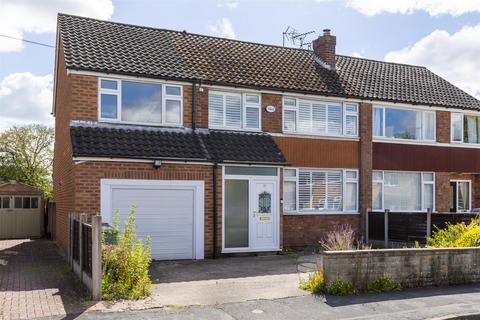 4 bedroom semi-detached house for sale, Cumberland Avenue, Nantwich