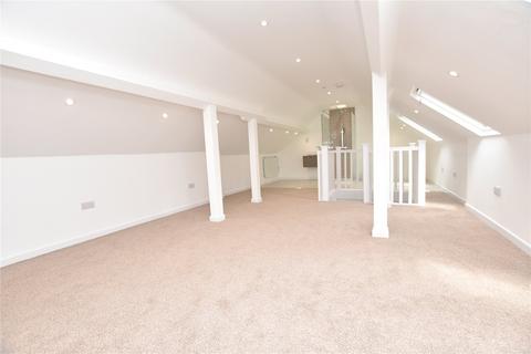 10 Stoney Lane, Chapelthorpe, Wakefield, WF4 3JN