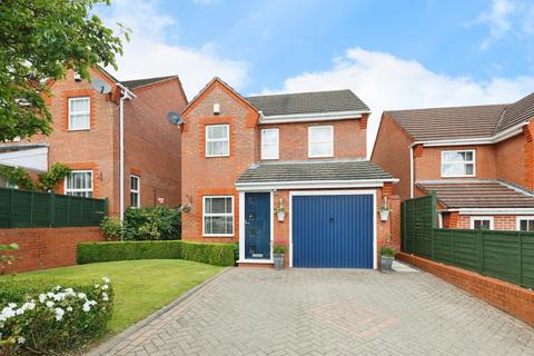 3 bedroom detached house for sale, Shetland Avenue, Wilnecote, Tamworth